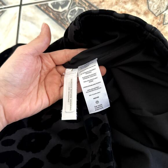 Ann Taylor Black Leopard Velvet Pencil Skirt - Picture 2 of 7